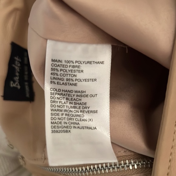 Batboy faux leather ruffled skirt - Picture 5 of 5